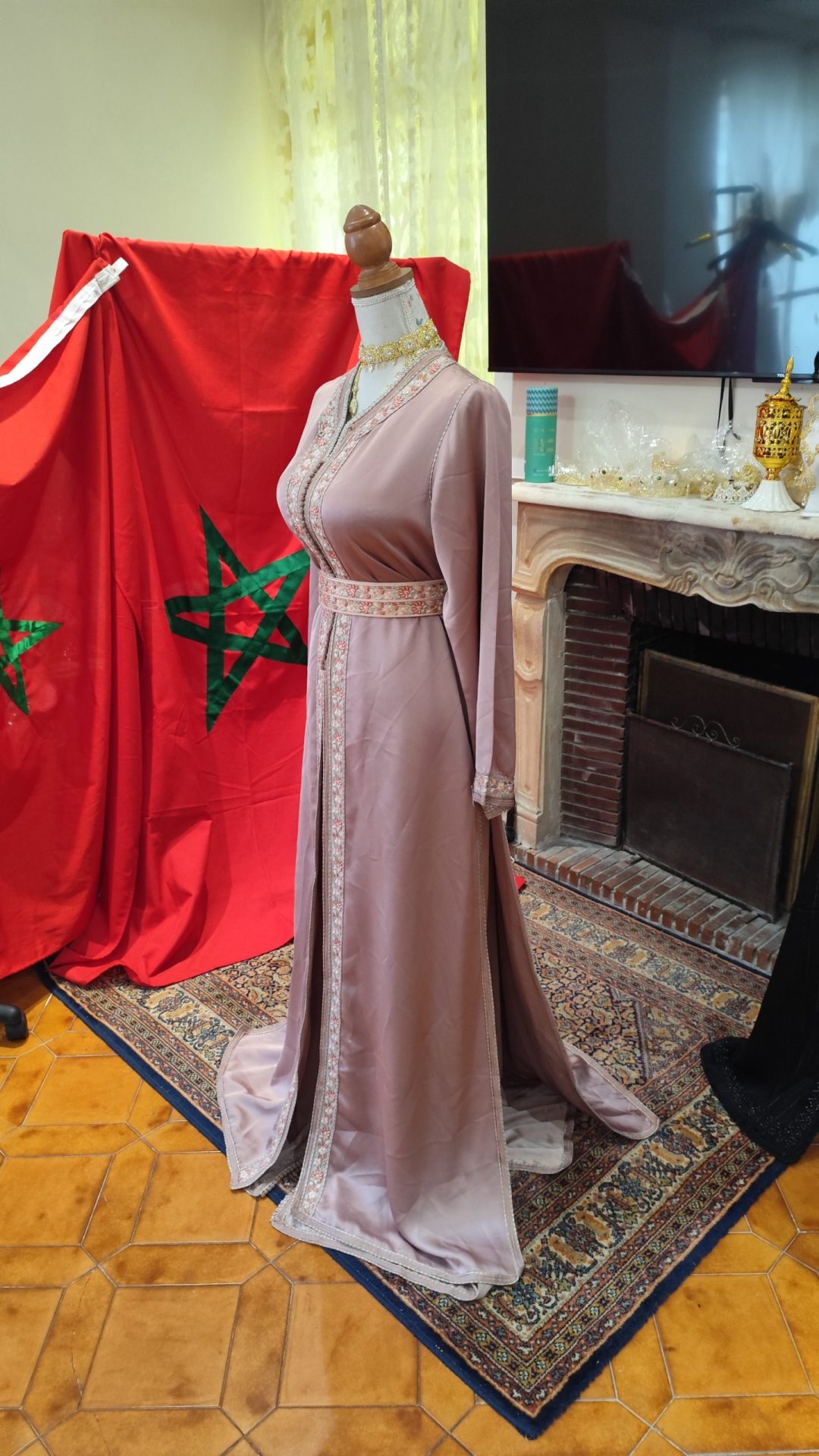 caftan marocain d occasion nikel avec ceinture - Takchita deux pièces – Image 5