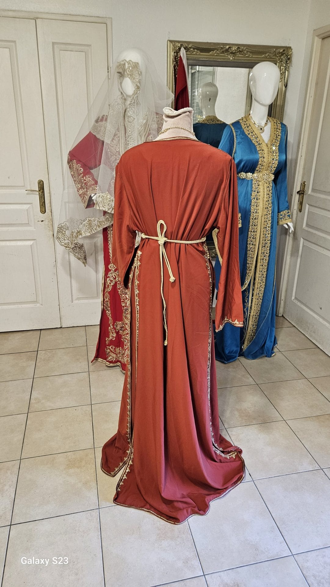 caftan marocain d'occasion – Image 2