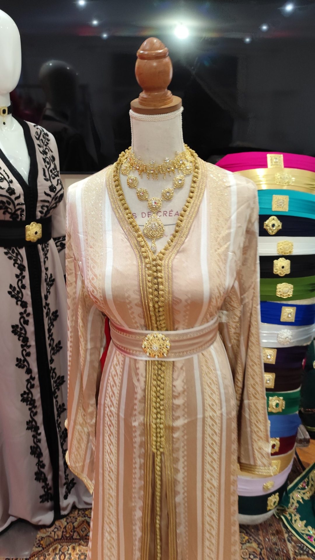 caftan marocain neuf avec ceinture – Image 9