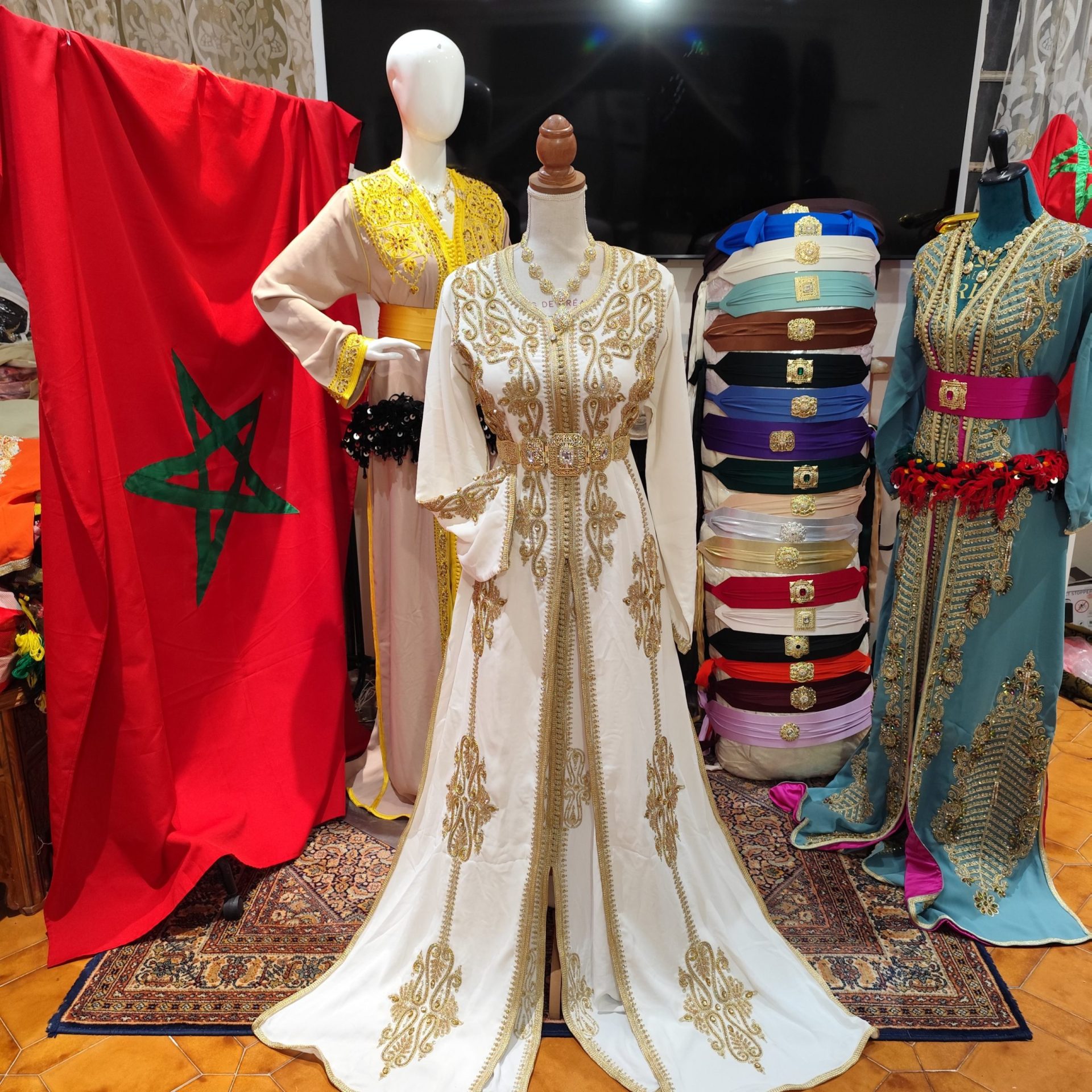 caftan marocain neuf _ takchita deux pièces