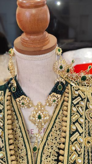 parure bijoux neuve