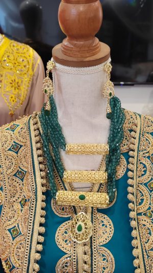 parure de bijoux neuve