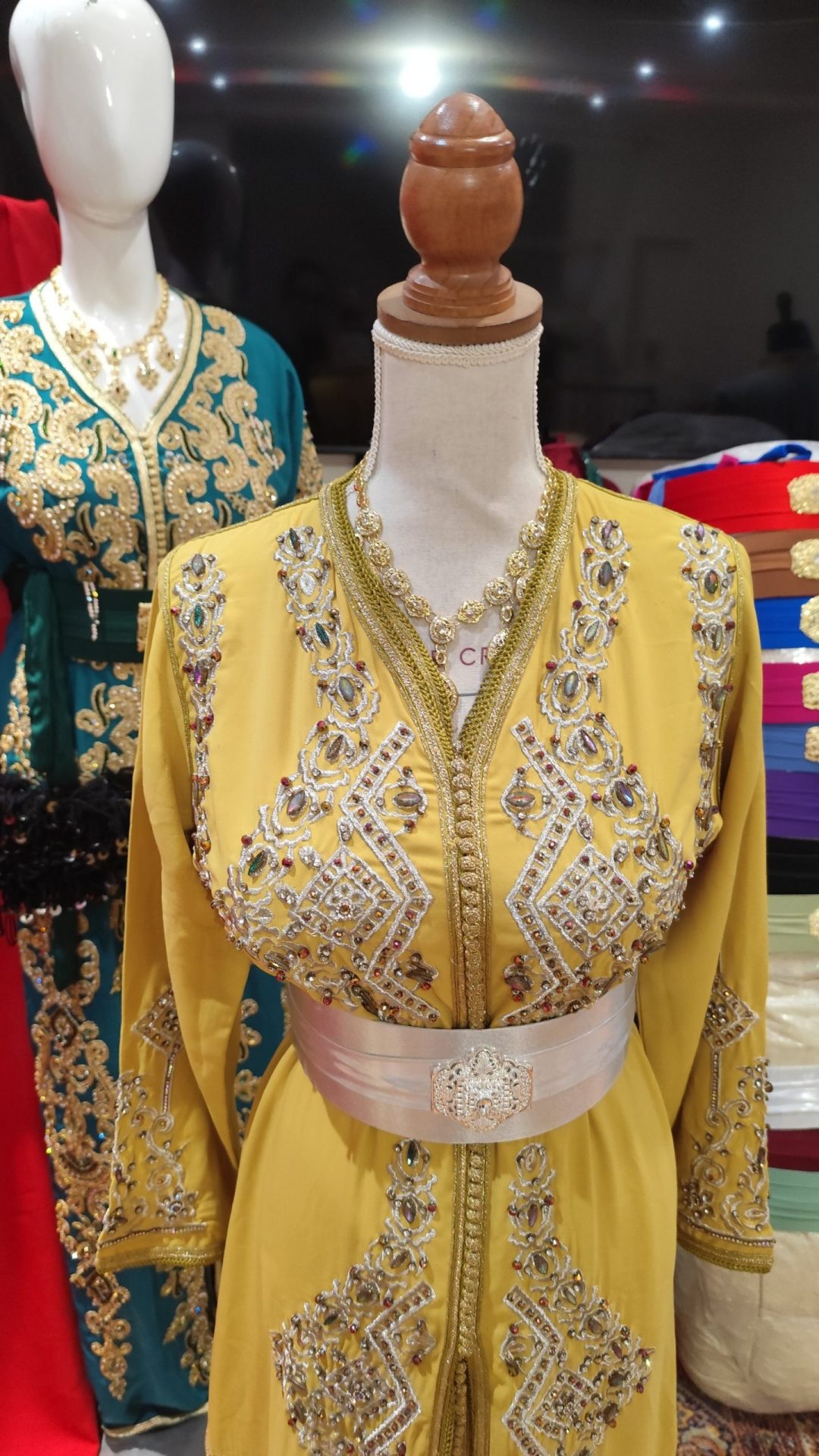 caftan marocain d occasion – Image 4