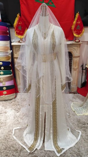 tenue complète