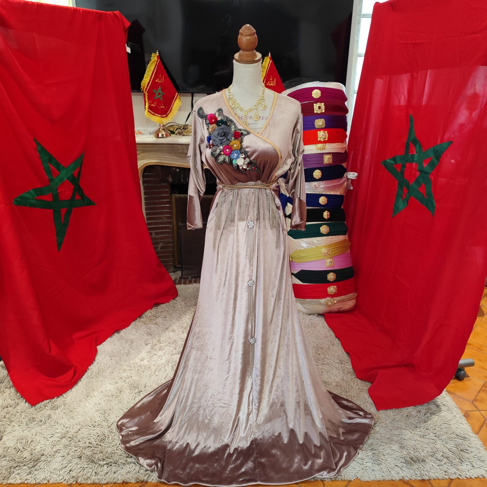 caftan marocain d occasion comme neuf
