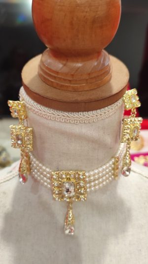 parure de bijoux neuve