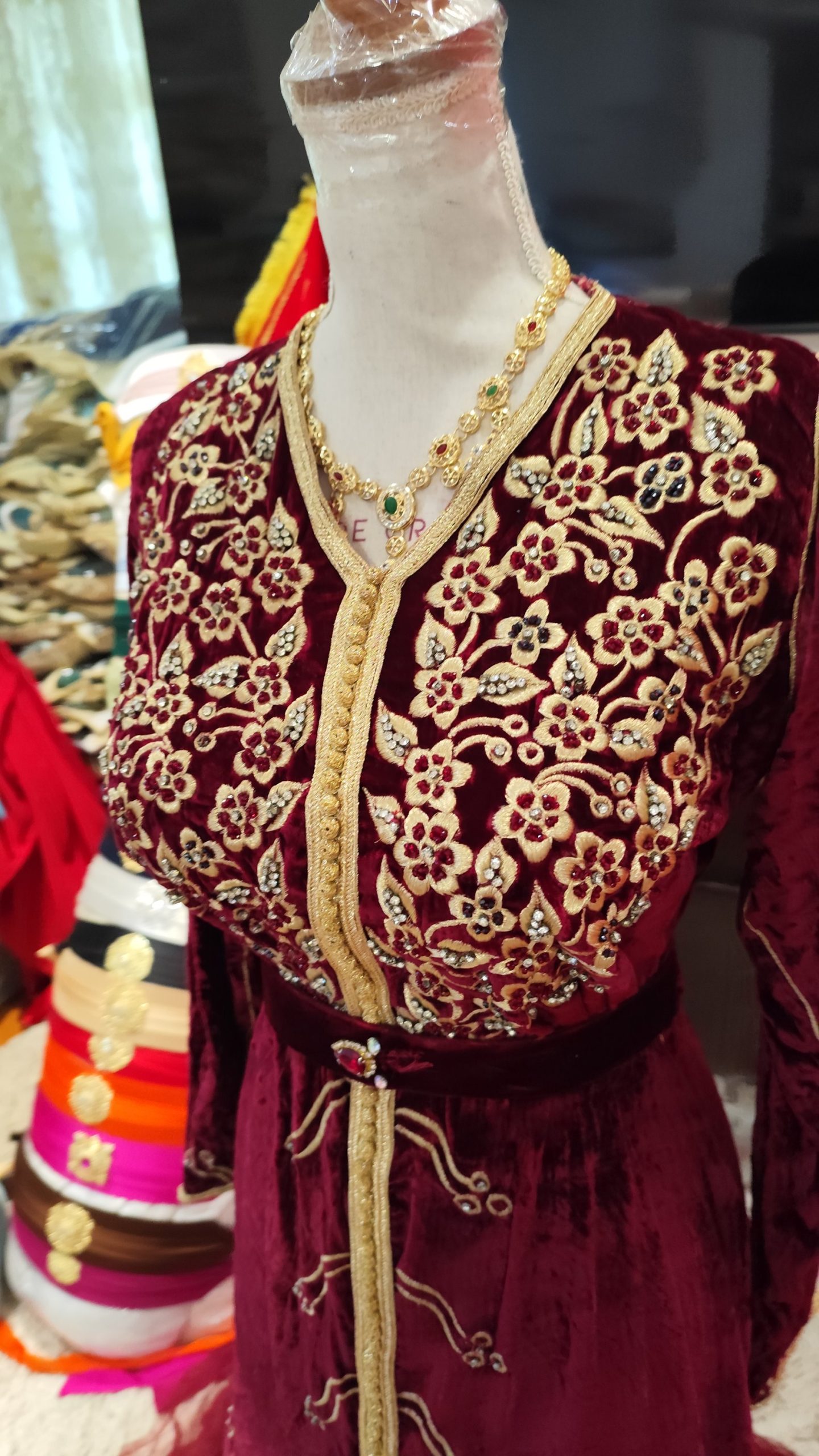 caftan marocain d occasion avec ceinture – Image 11