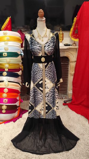 caftan marocain grande taille porté une fois