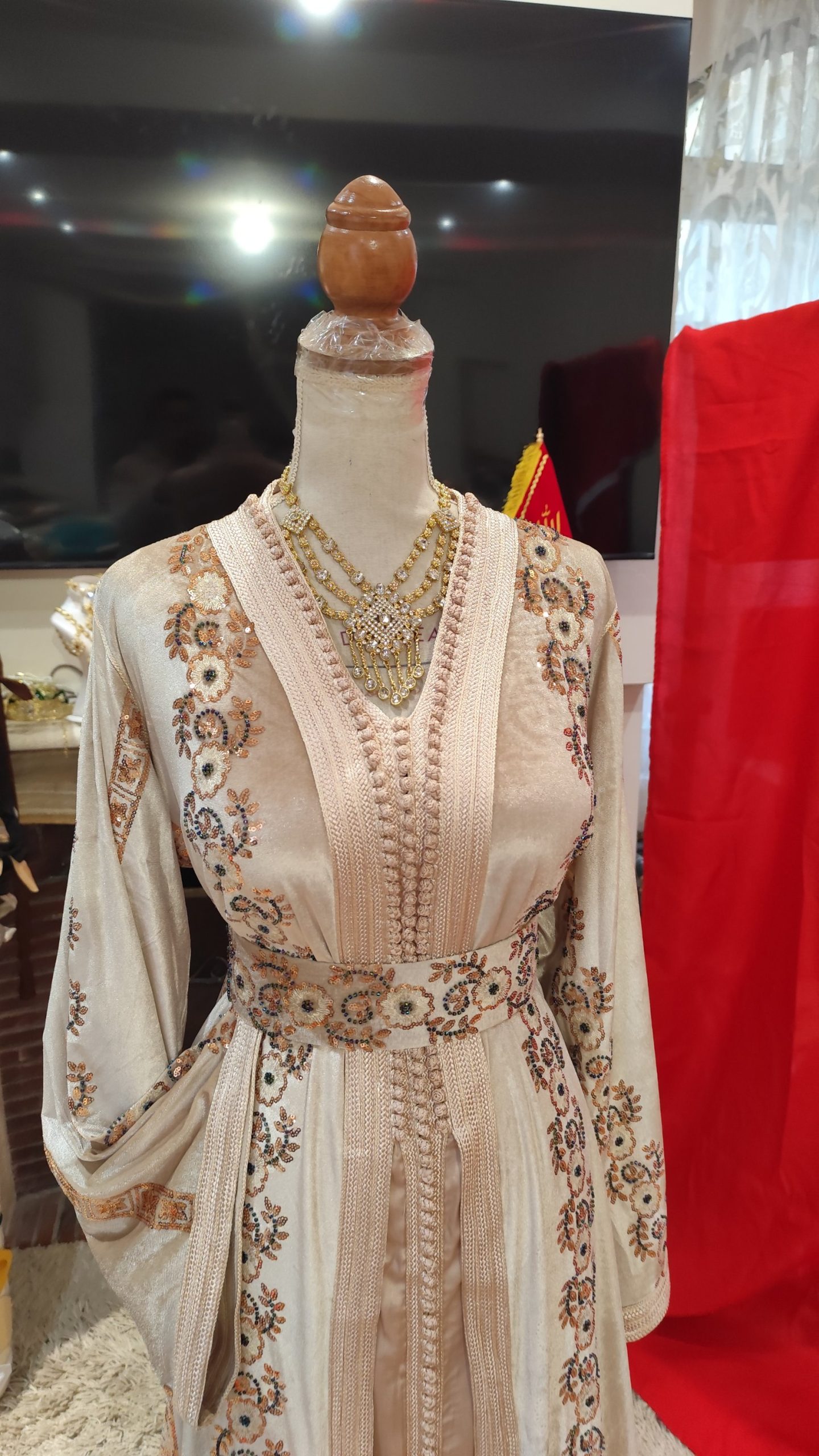 caftan marocain neuf avec ceinture – Image 3