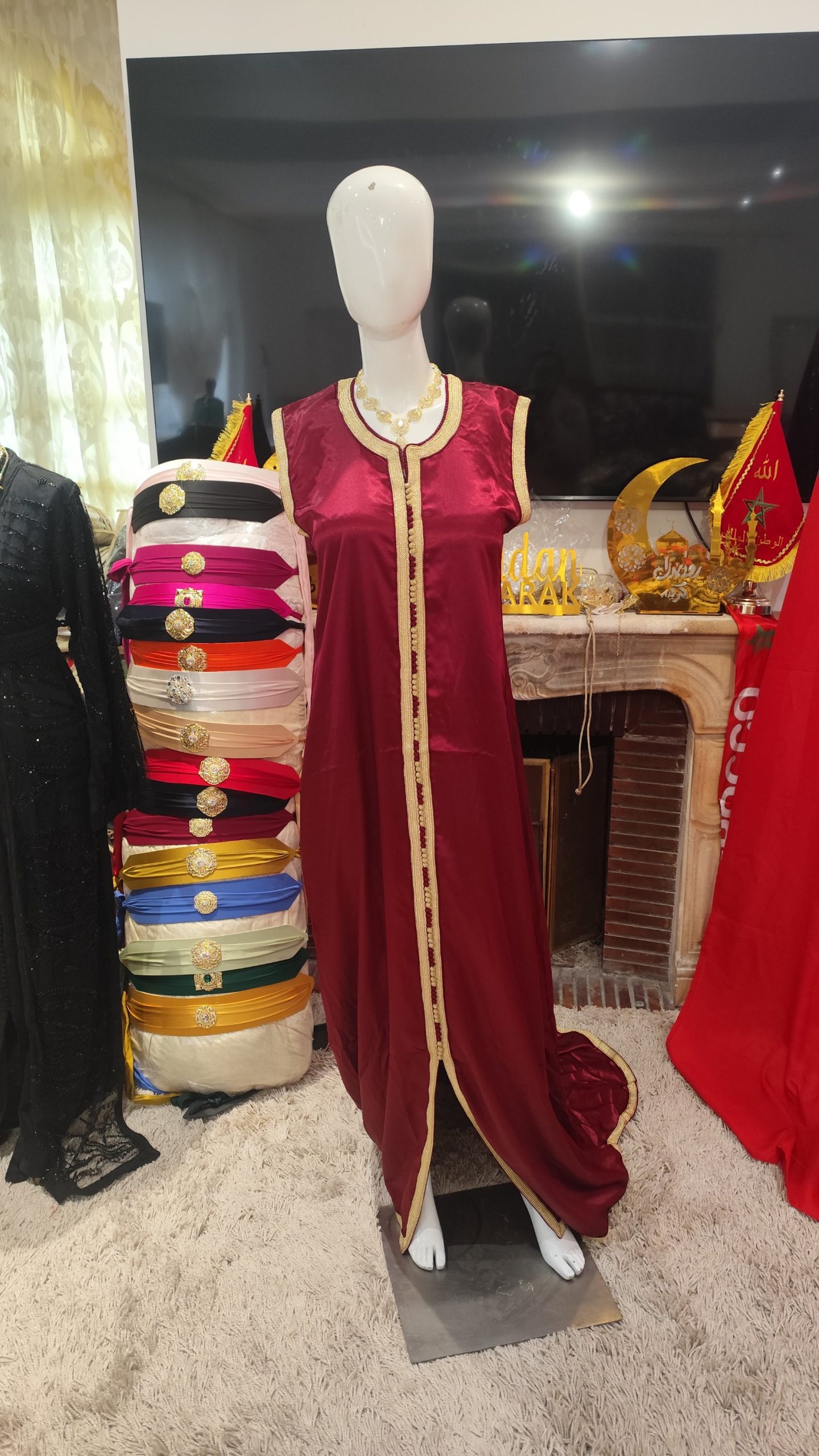 caftan marocain neuf avec la traîne – Image 4