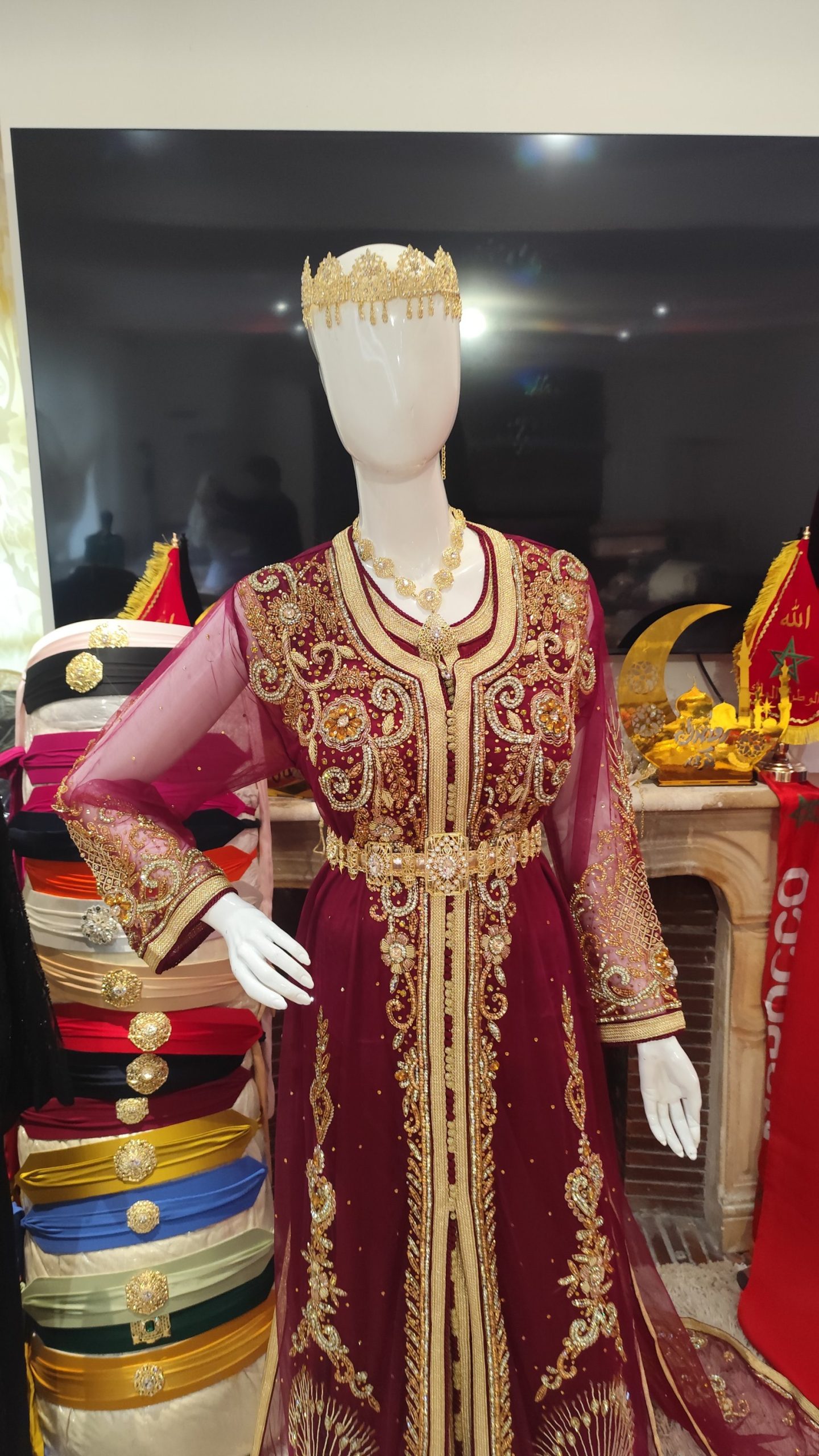 caftan marocain neuf avec la traîne – Image 8