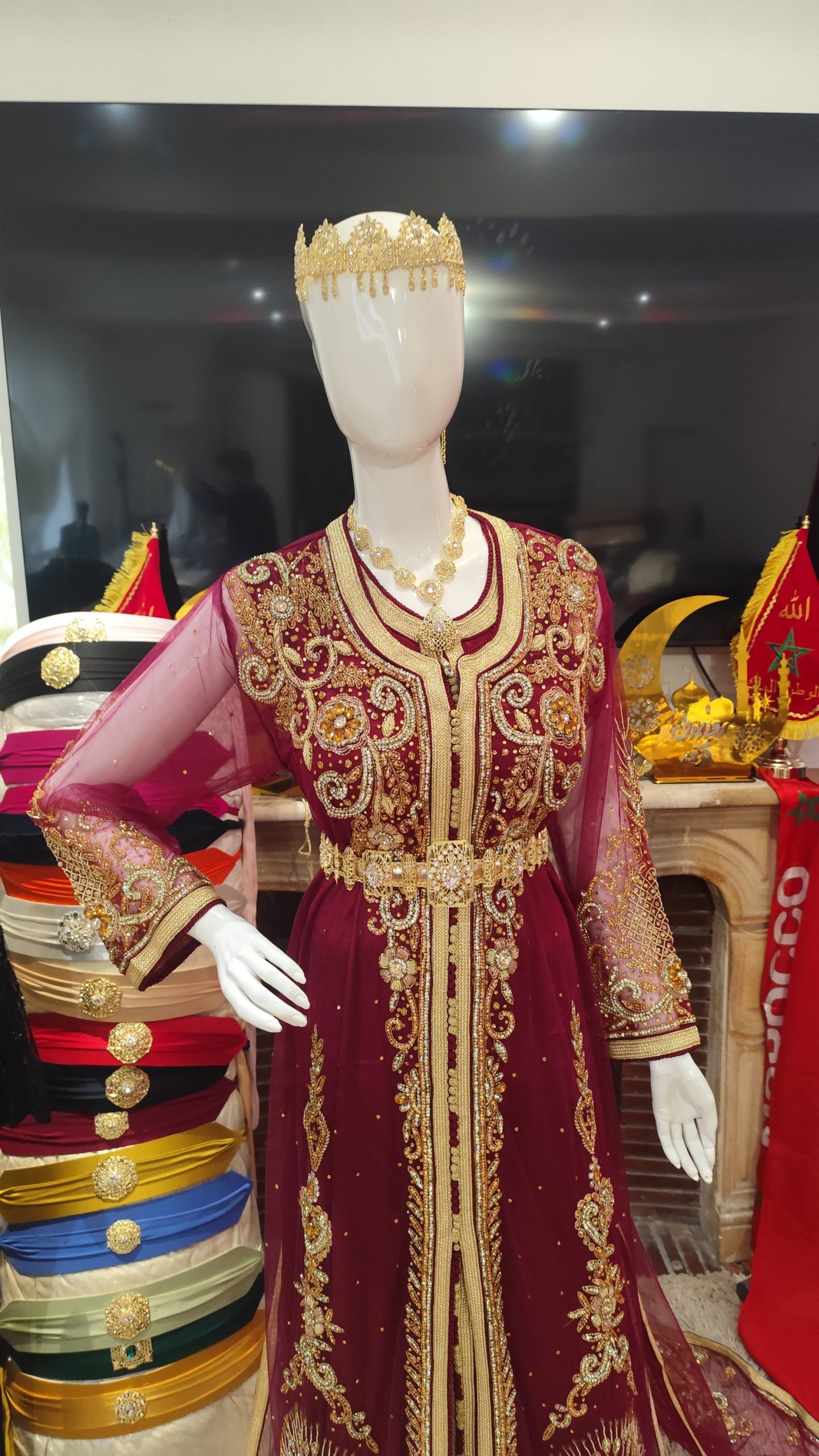 caftan marocain neuf avec la traîne – Image 10