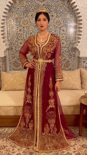 caftan marocain neuf avec la traîne