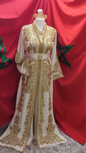 caftan marocain neuf doublé 66cm
