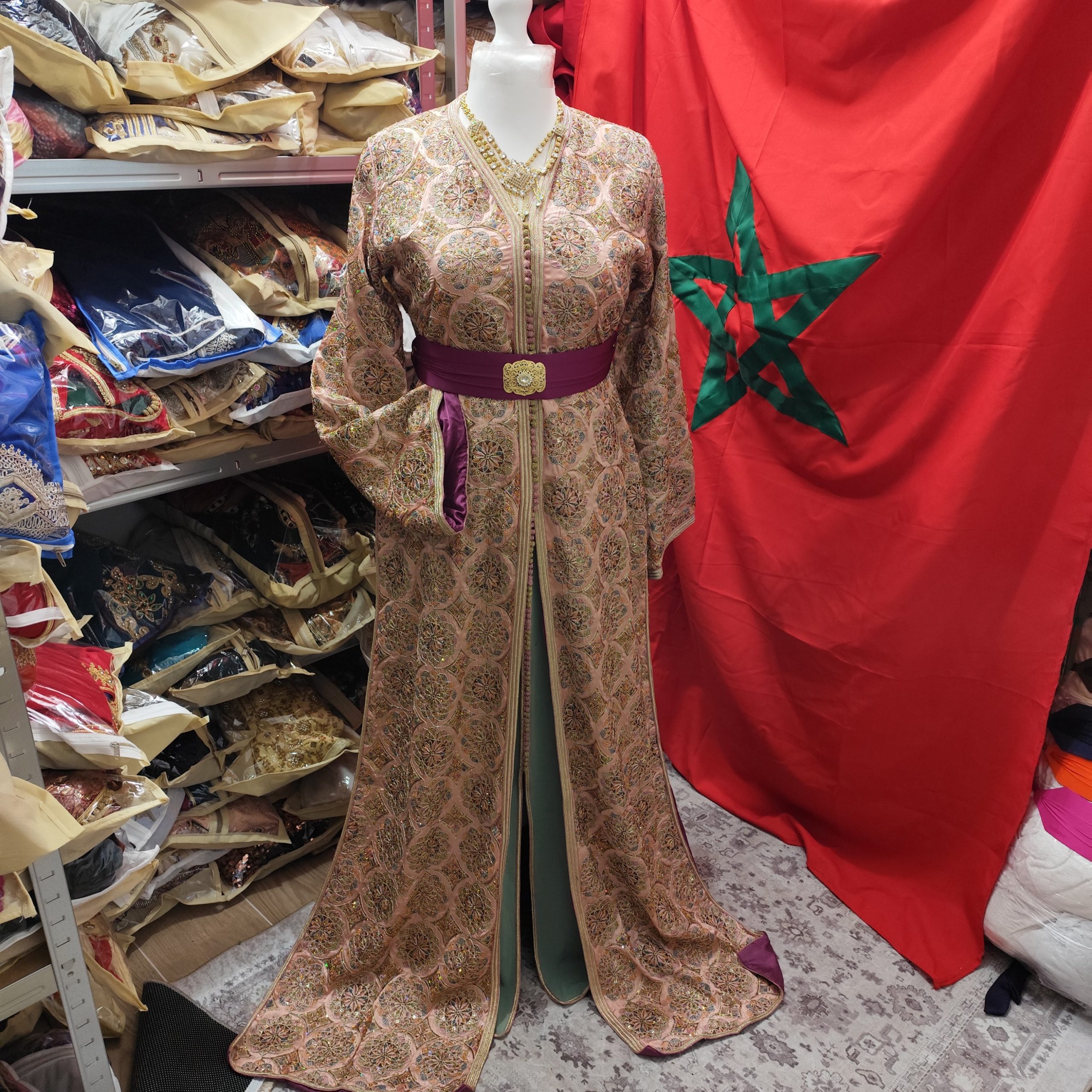 caftan marocain d occasion doublé – Image 10
