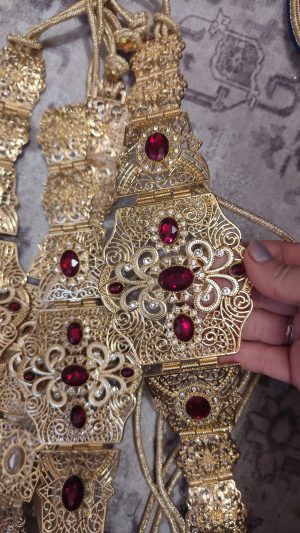 Ceinture traditionnelle marocaine neuve – Ajustable & inox doré