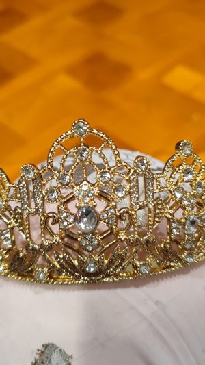 ✨ Taaj marocain doré – Couronne traditionnelle pour caftan & cérémonies