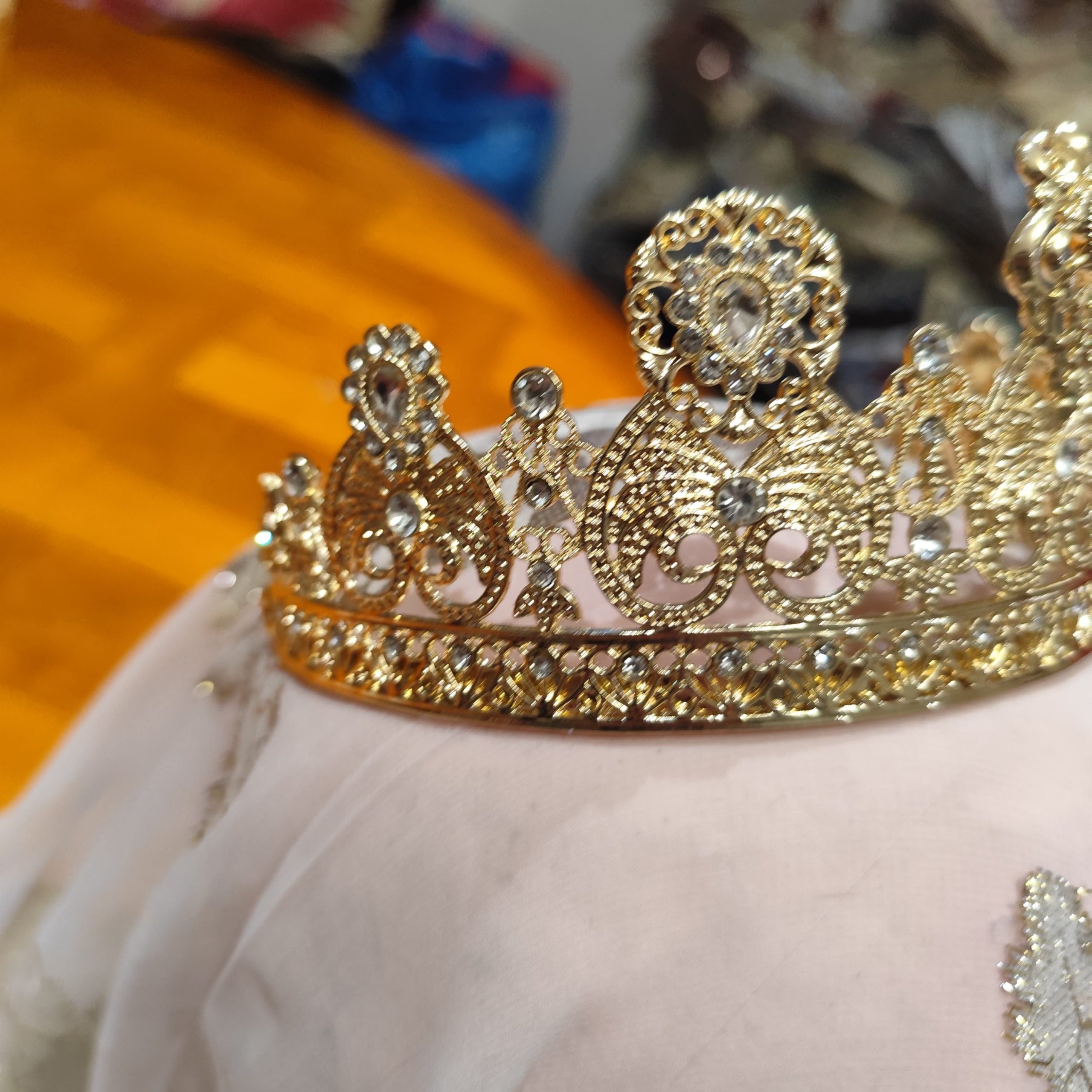 ✨ Taaj marocain doré – Couronne traditionnelle pour caftan & cérémonies – Image 4