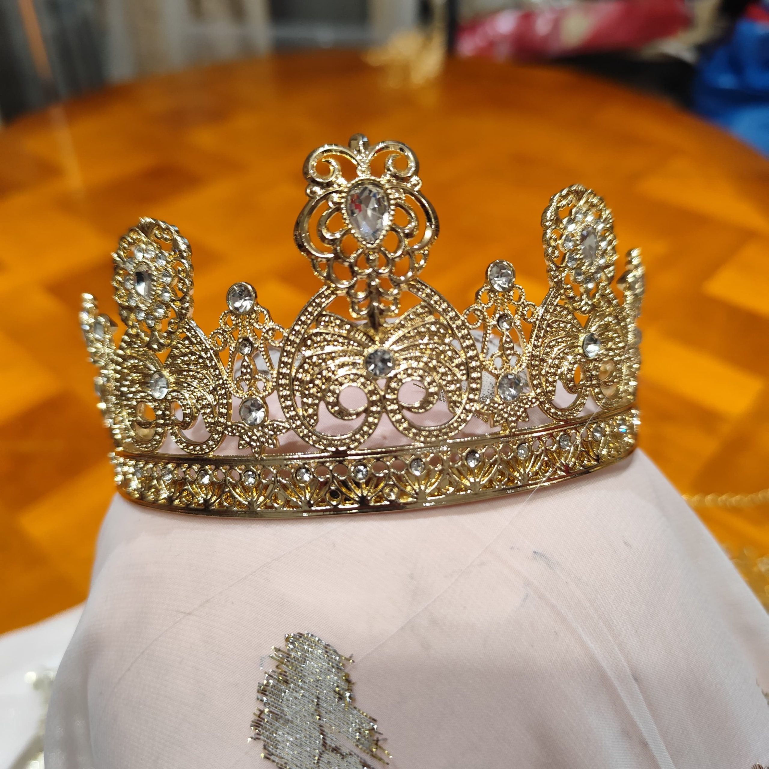 ✨ Taaj marocain doré – Couronne traditionnelle pour caftan & cérémonies – Image 6