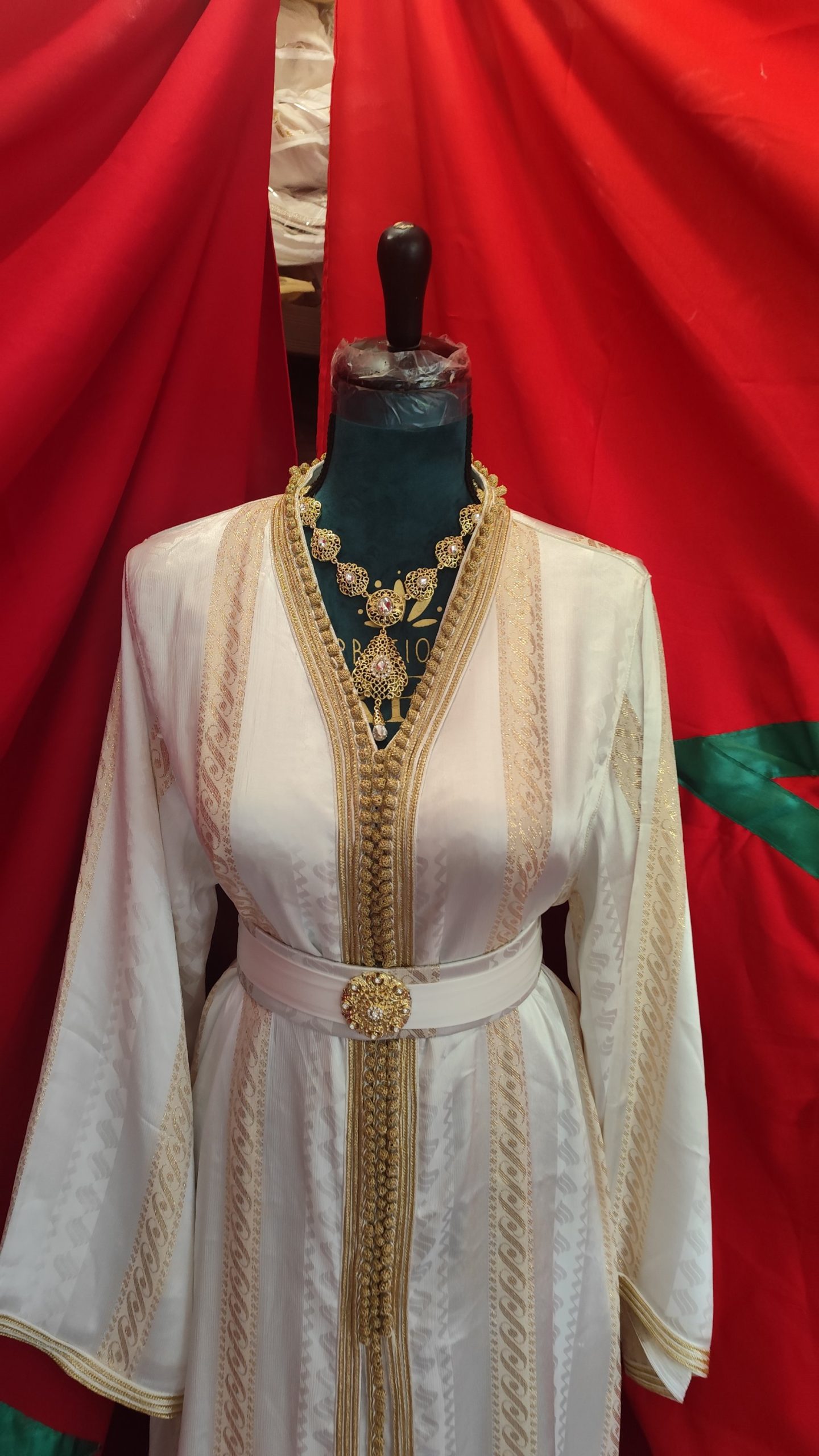 caftan marocain neuf avec ceinture – Image 2