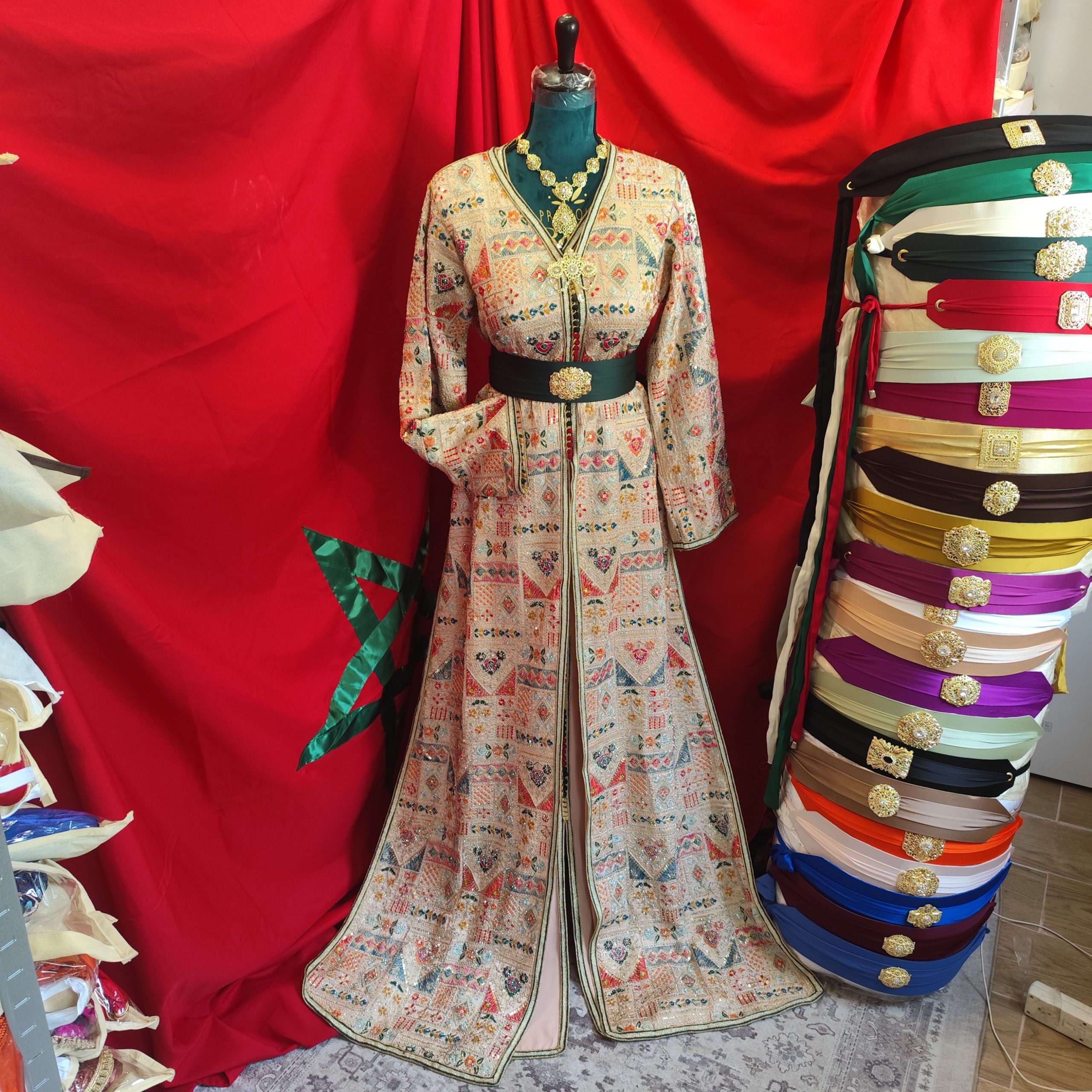 caftan marocain d occasion