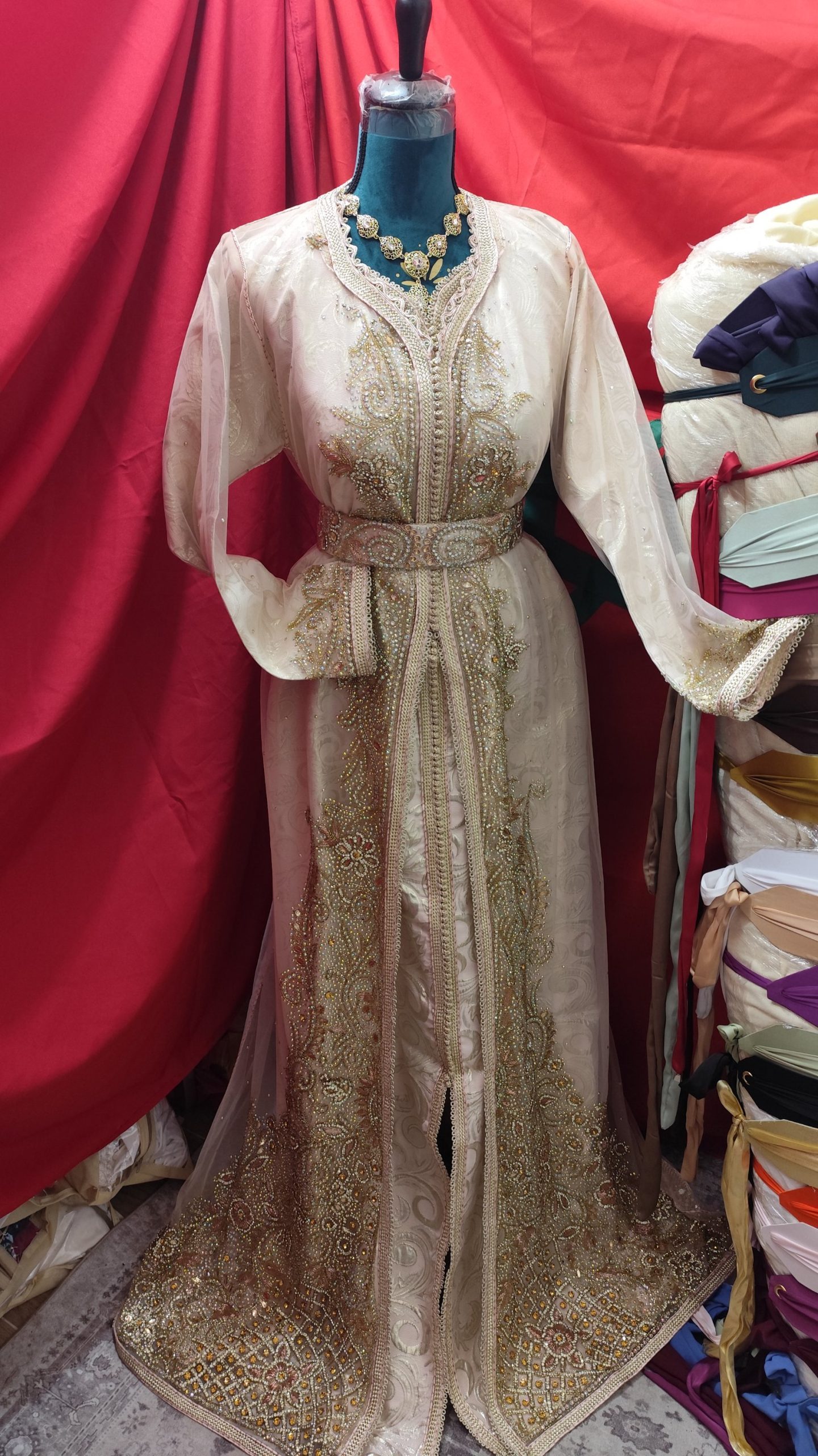 caftan marocain neuf avec ceinture – Image 9