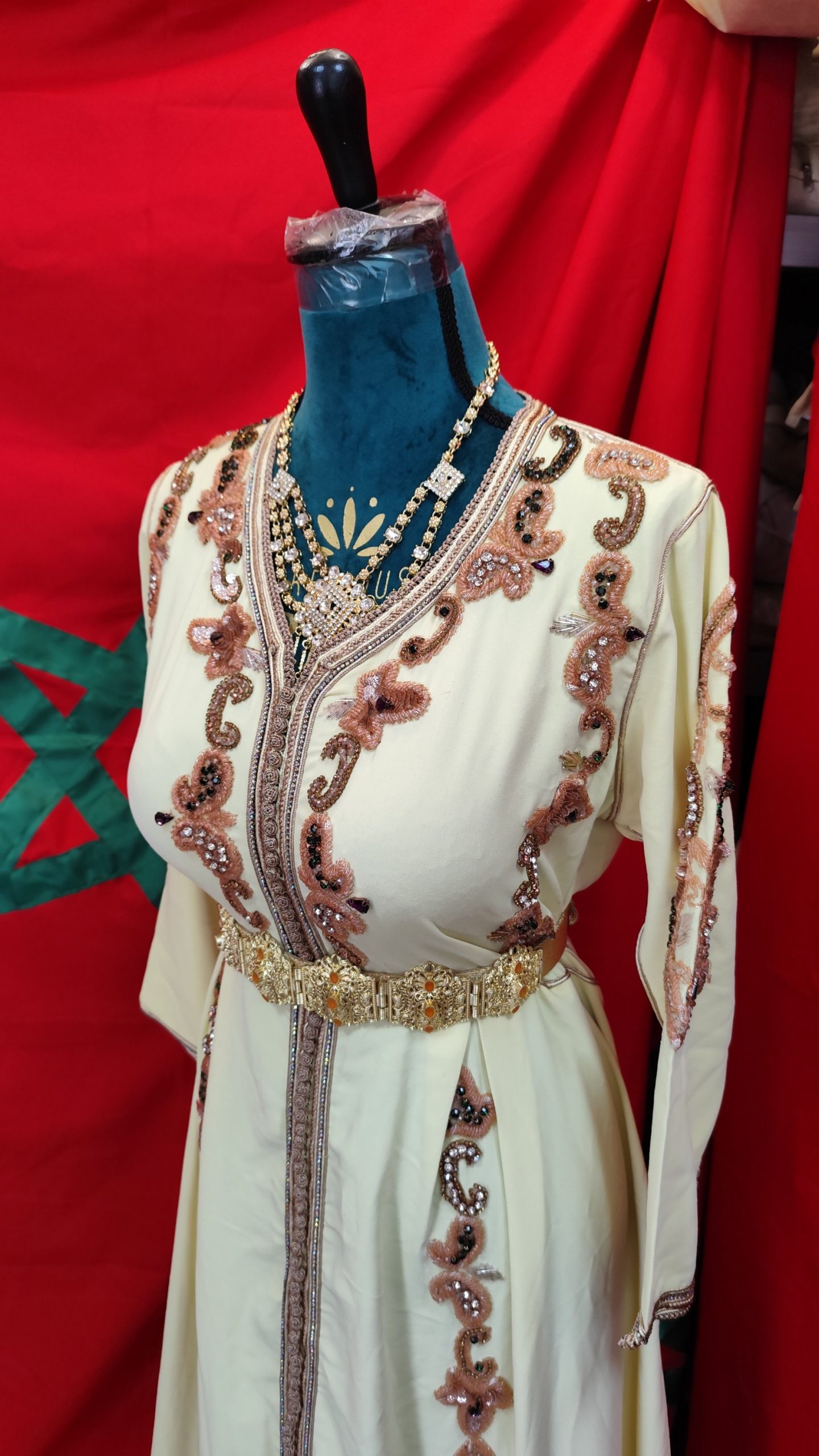 caftan marocain d occasion – Image 7