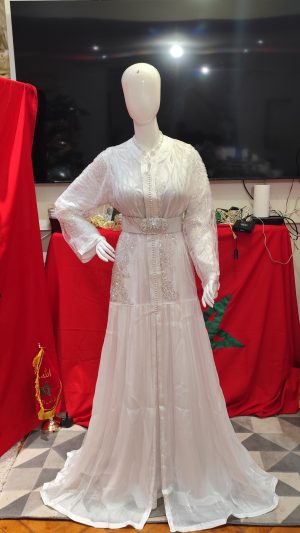 caftan marocain neuf avec ceinture
