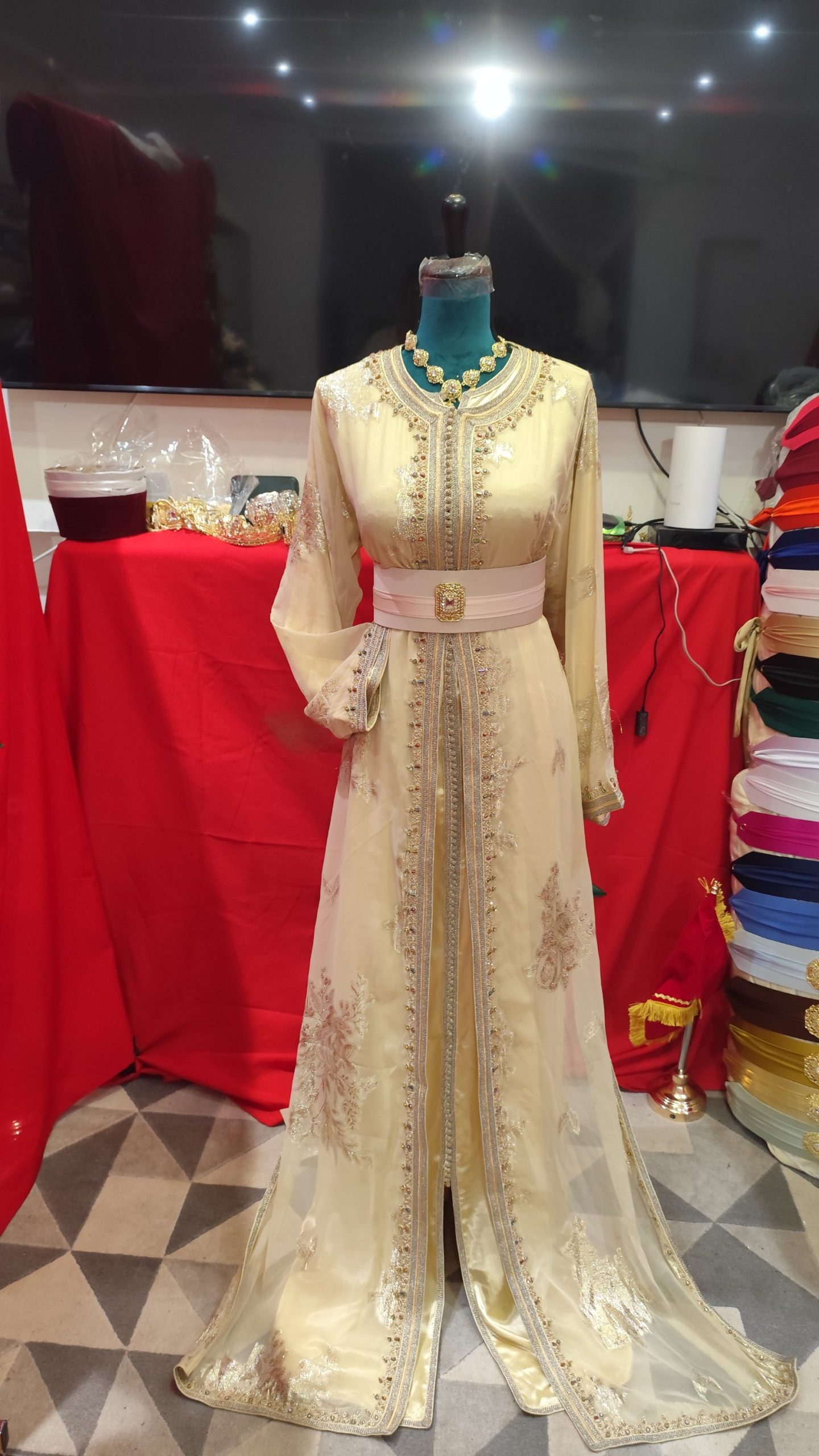 caftan marocain d occasion – Image 9