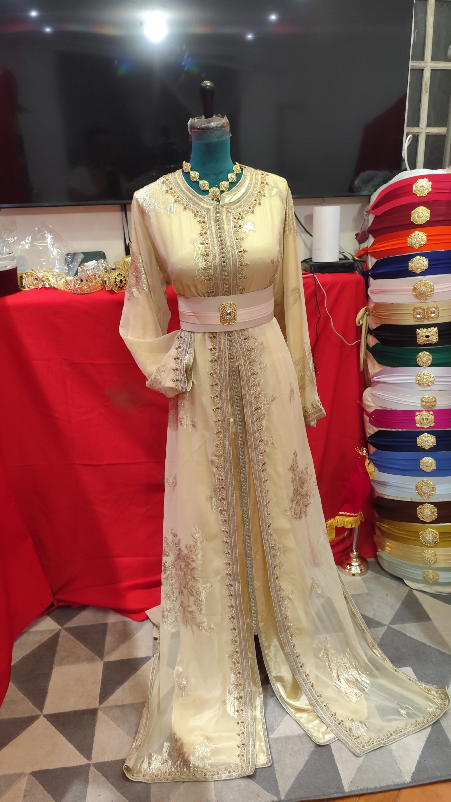 caftan marocain d occasion – Image 2