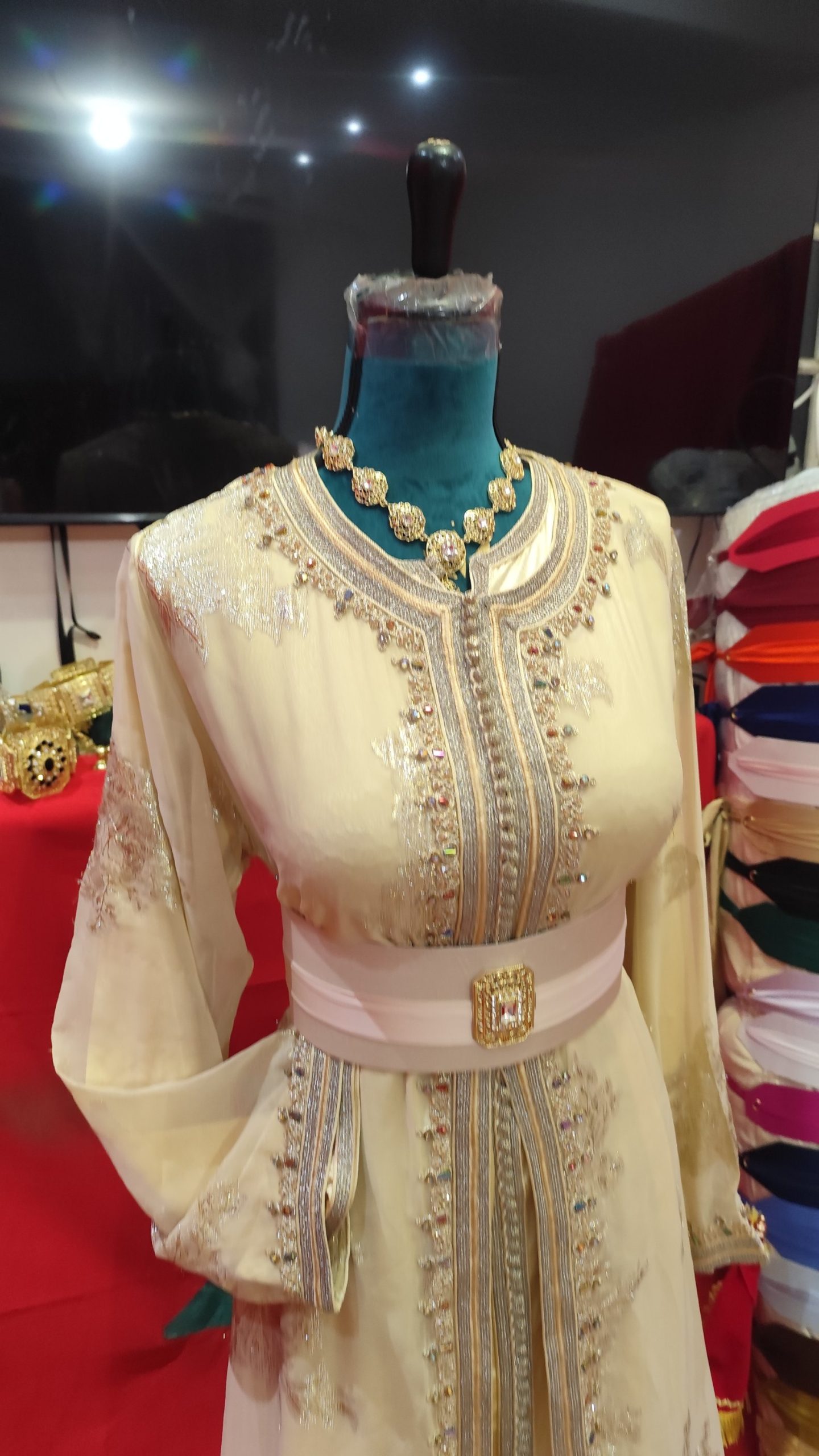 caftan marocain d occasion – Image 5