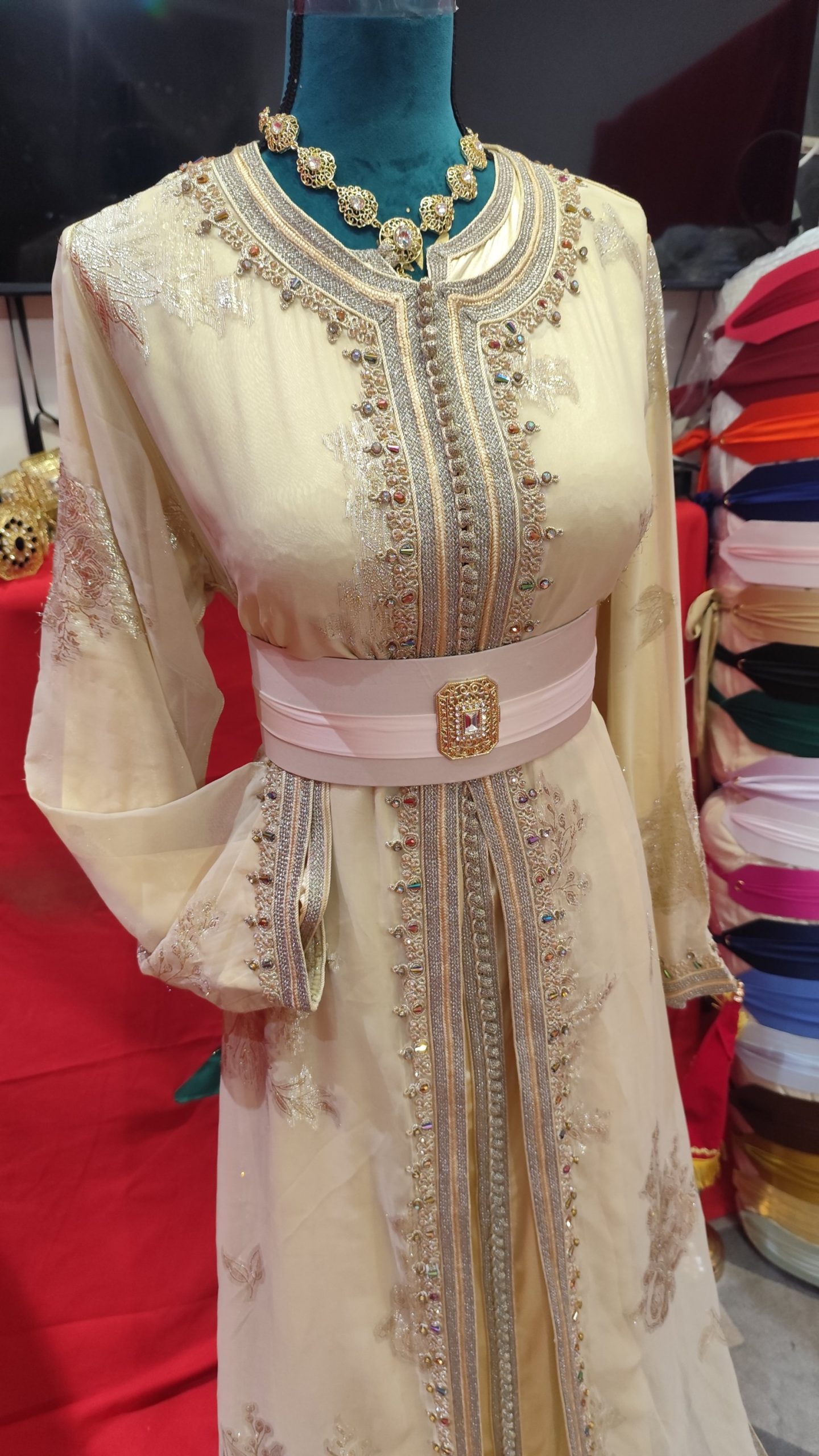 caftan marocain d occasion – Image 7