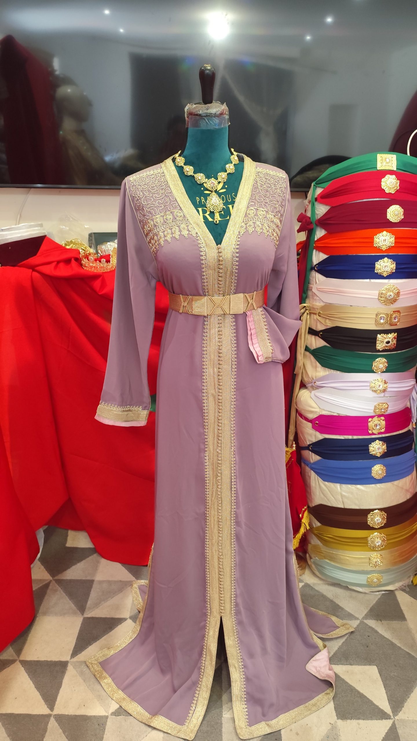 caftan marocain d occasion doublé – Image 4