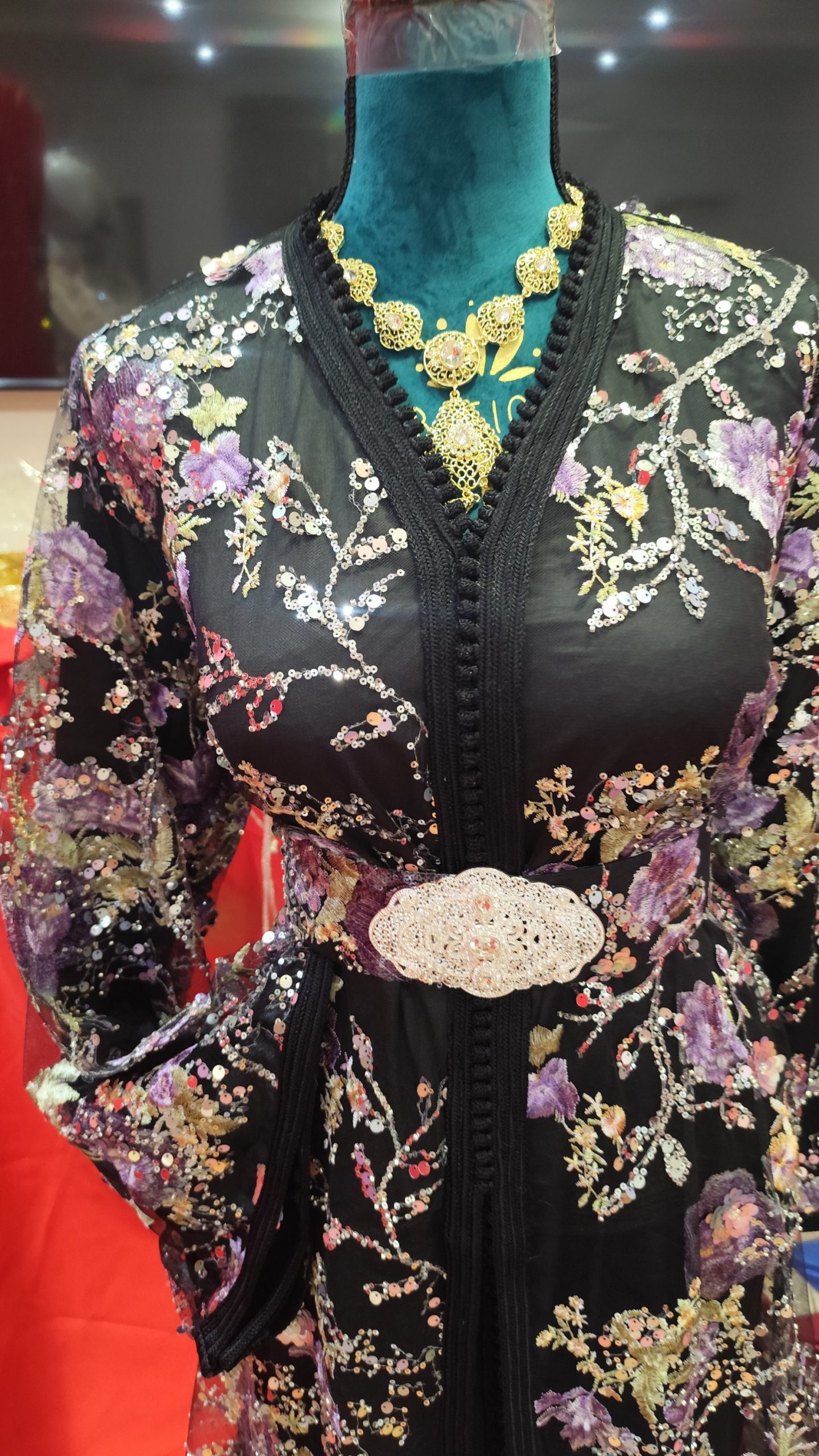 caftan marocain neuf avec ceinture
grande taille – Image 8