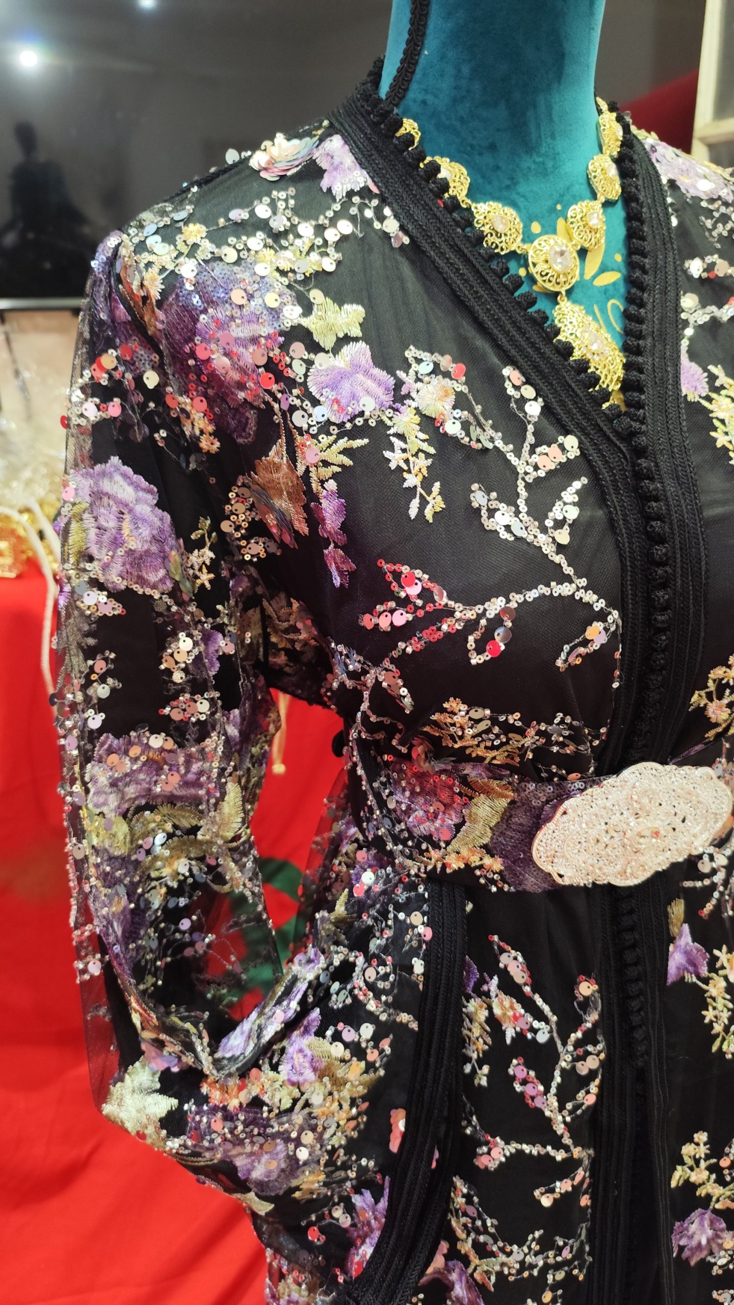 caftan marocain neuf avec ceinture
grande taille – Image 9