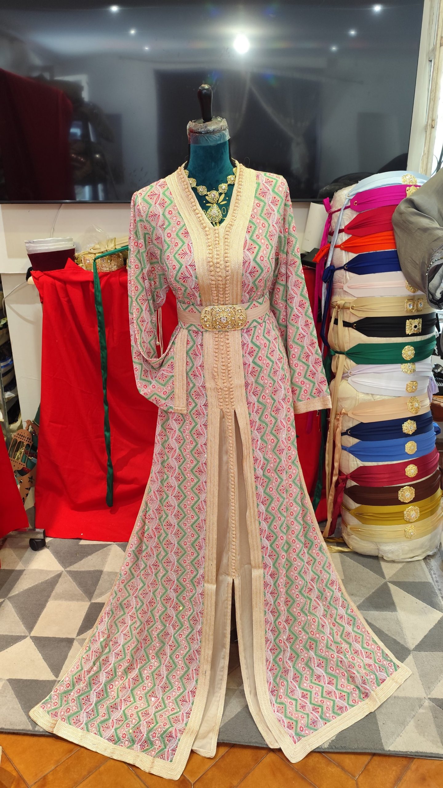 caftan marocain neuf avec ceinture – Image 2